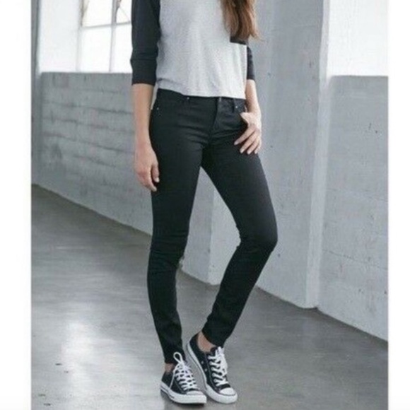 Black Bullhead Low-rise Skinniest Skinny Jeans - Picture 1 of 4